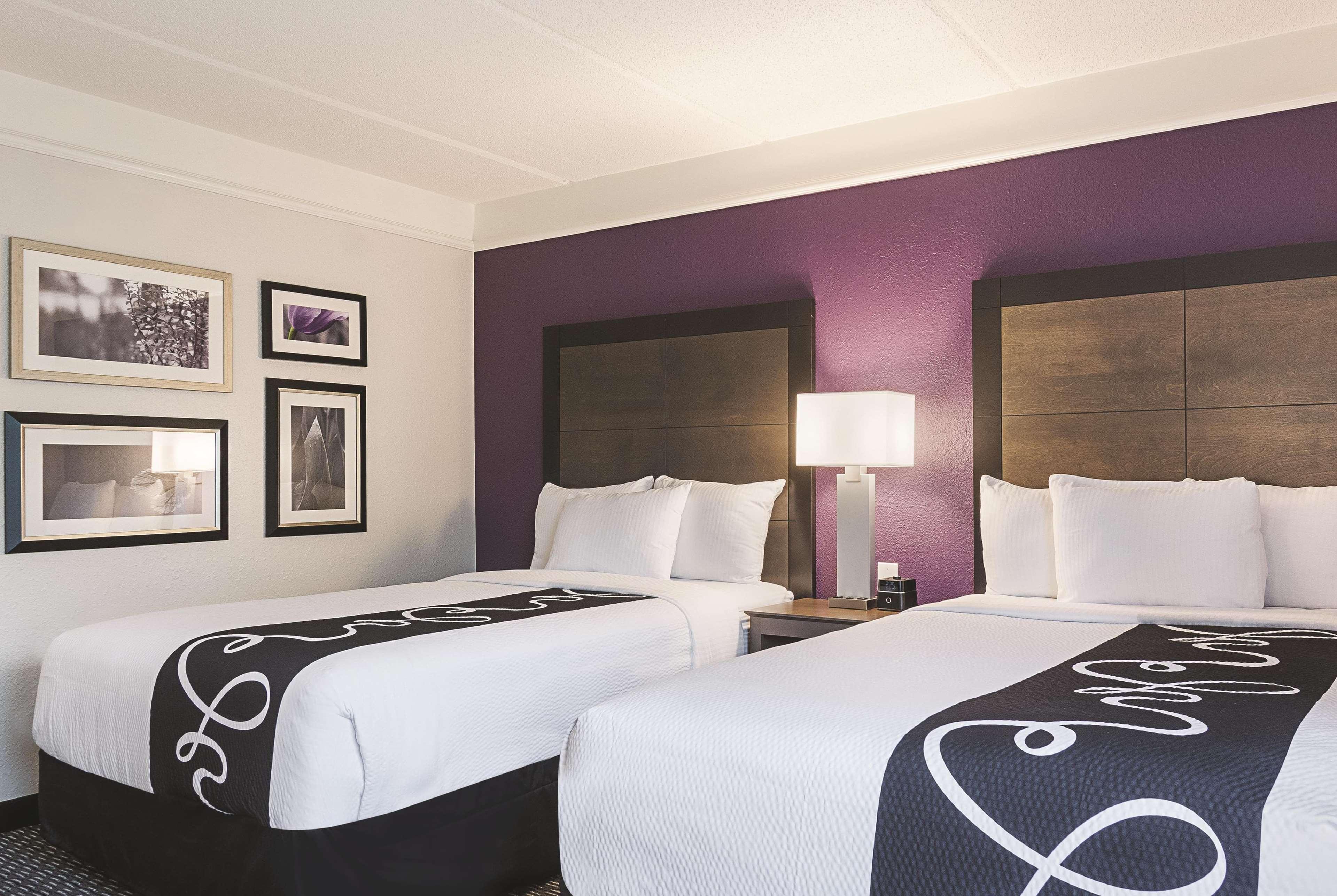 Hotel La Quinta By Wyndham Atlanta Perimeter Medical Sandy Springs Esterno foto