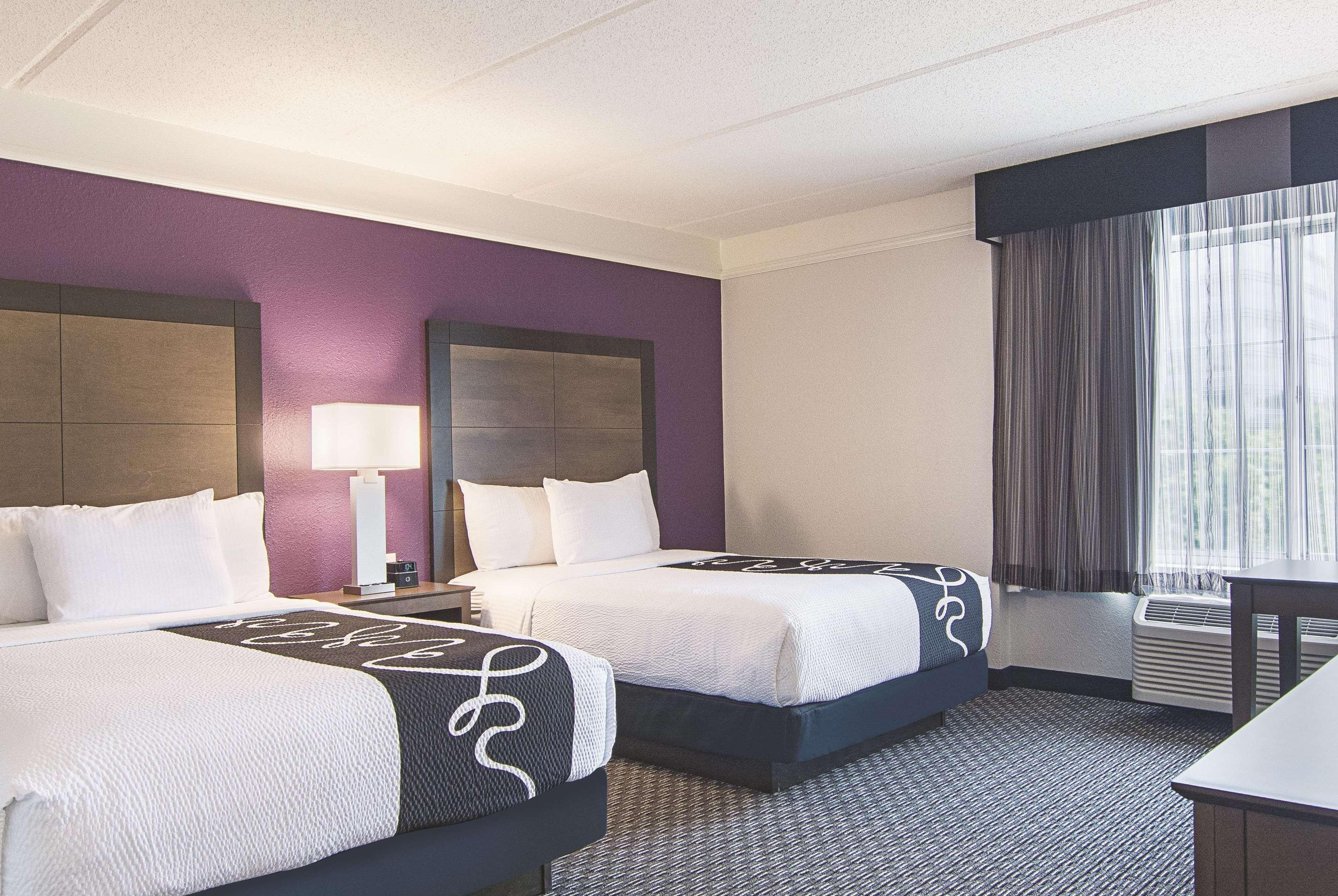 Hotel La Quinta By Wyndham Atlanta Perimeter Medical Sandy Springs Esterno foto