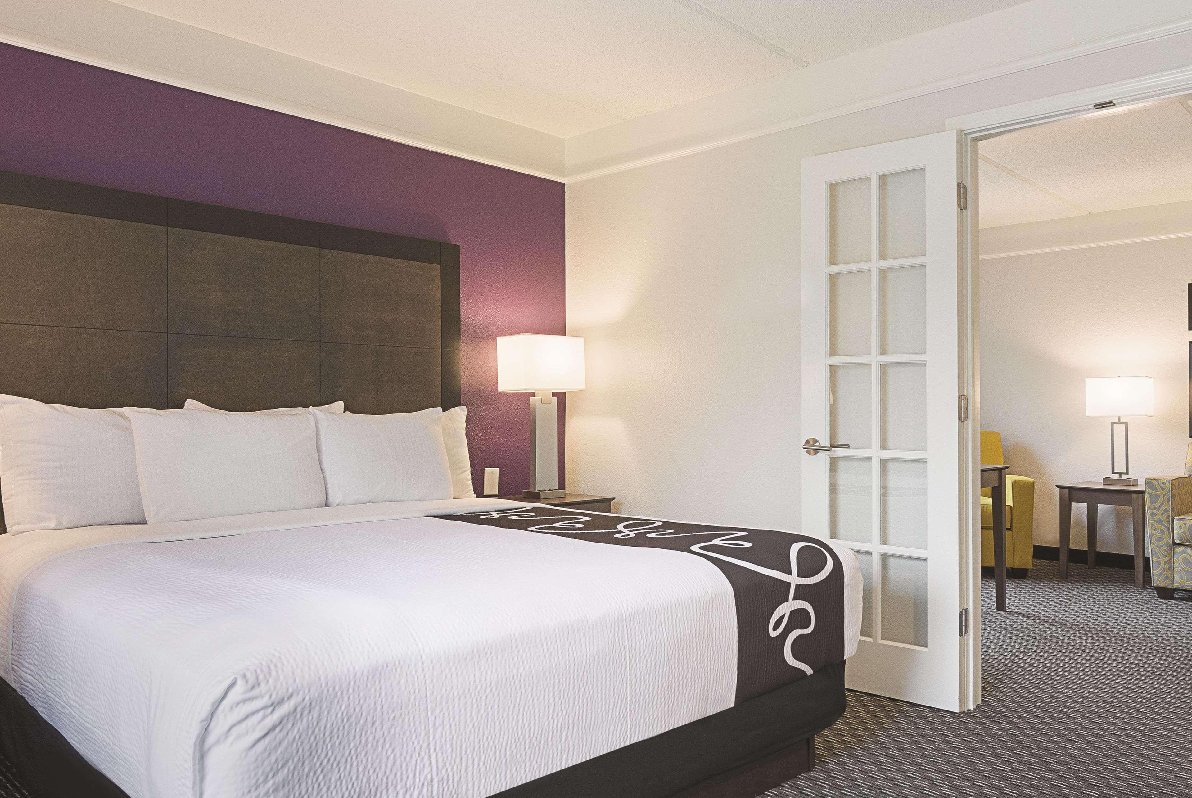 Hotel La Quinta By Wyndham Atlanta Perimeter Medical Sandy Springs Esterno foto