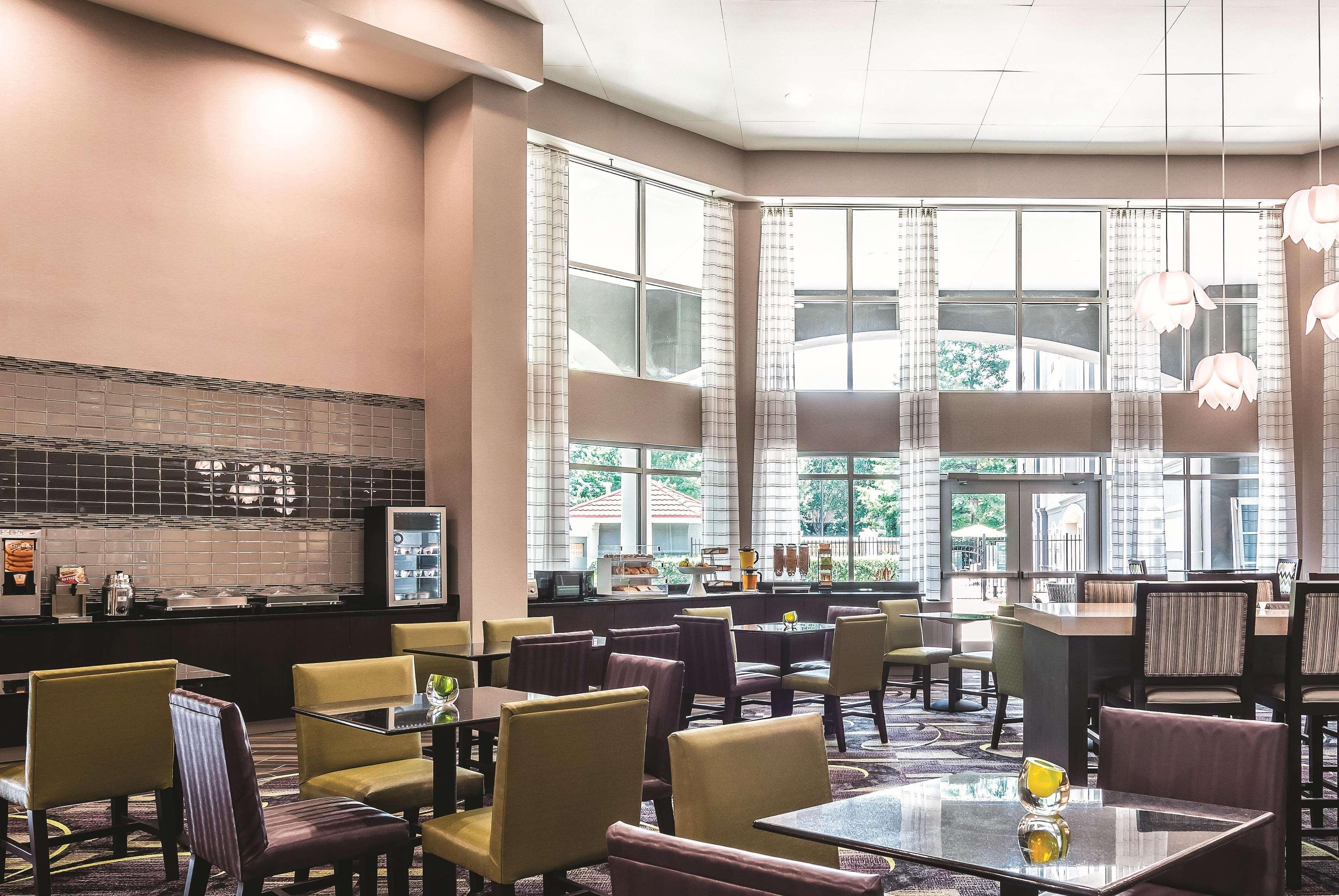 Hotel La Quinta By Wyndham Atlanta Perimeter Medical Sandy Springs Esterno foto