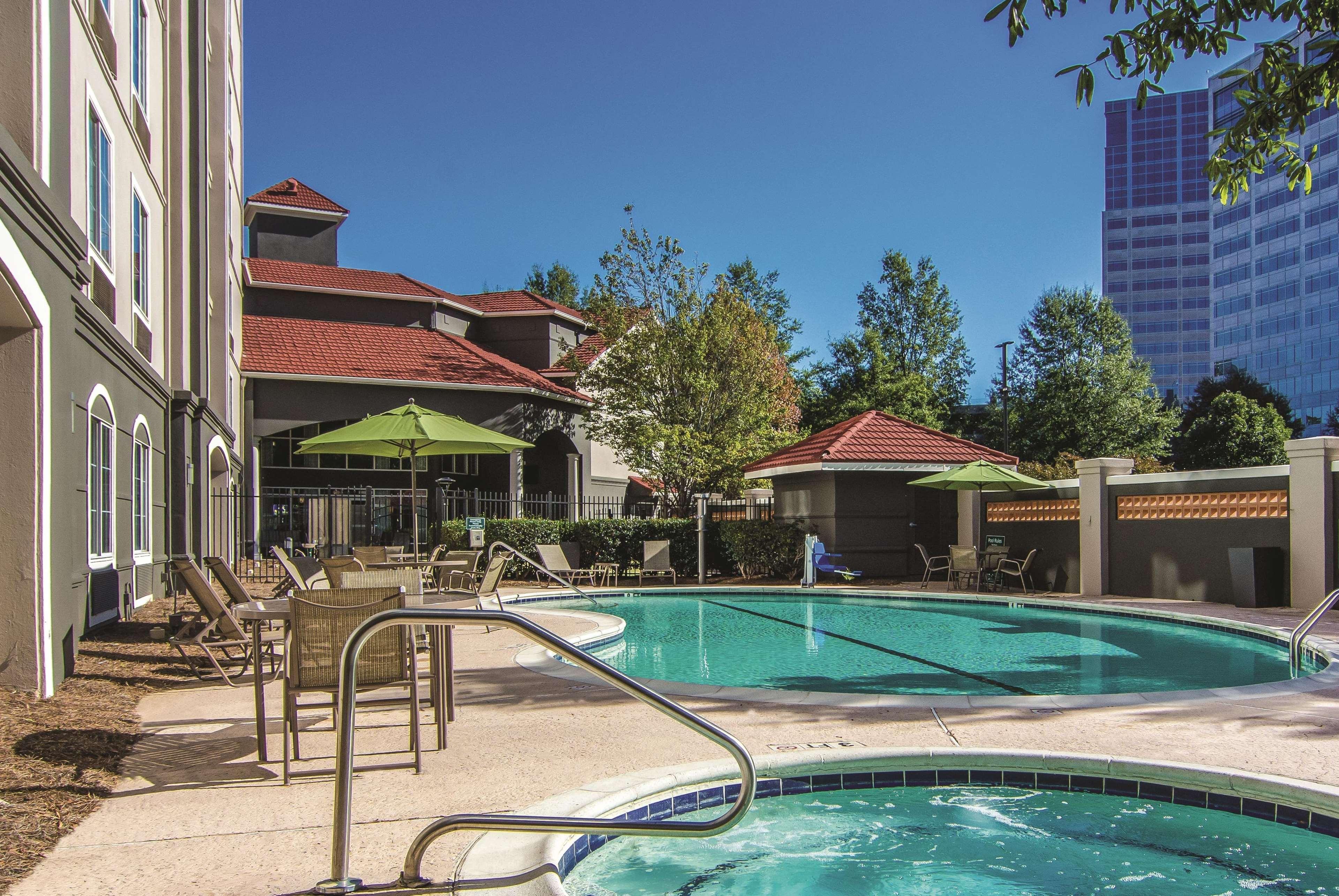 Hotel La Quinta By Wyndham Atlanta Perimeter Medical Sandy Springs Esterno foto