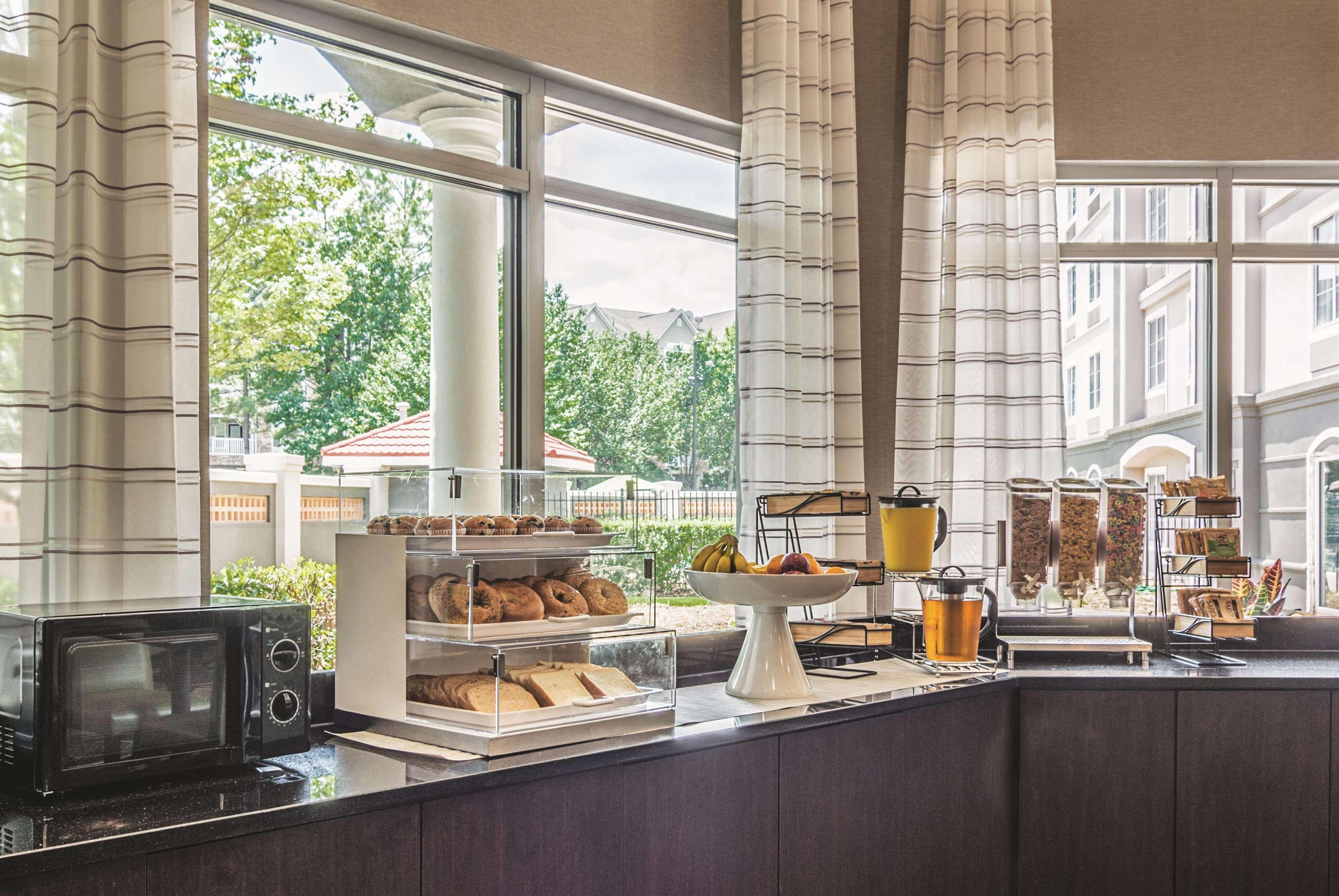 Hotel La Quinta By Wyndham Atlanta Perimeter Medical Sandy Springs Esterno foto