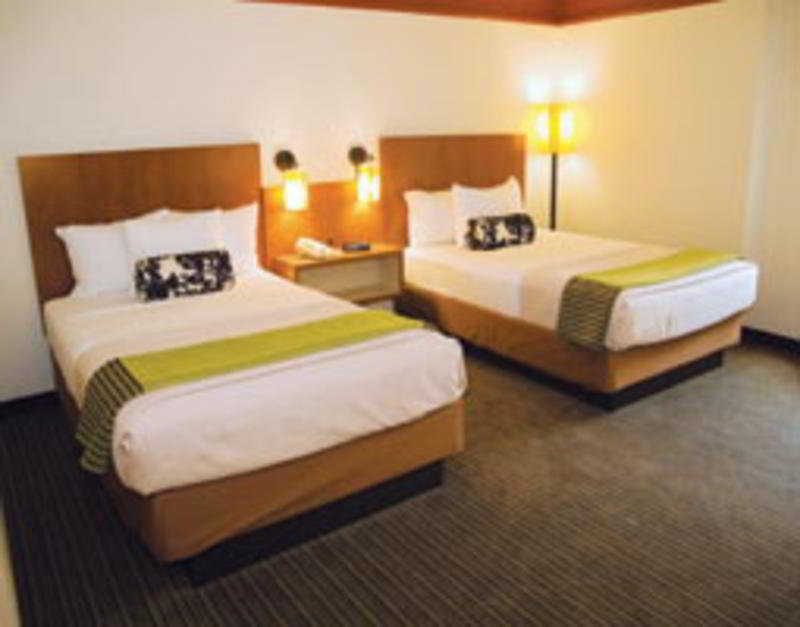 Hotel La Quinta By Wyndham Atlanta Perimeter Medical Sandy Springs Camera foto