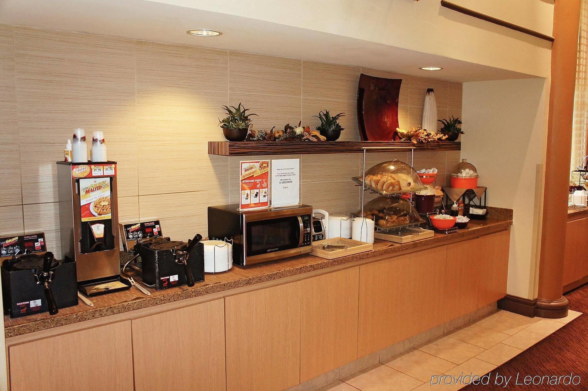 Hotel La Quinta By Wyndham Atlanta Perimeter Medical Sandy Springs Esterno foto