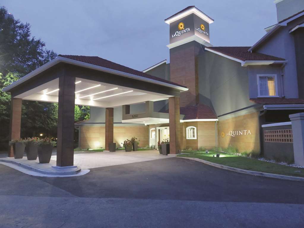 Hotel La Quinta By Wyndham Atlanta Perimeter Medical Sandy Springs Esterno foto