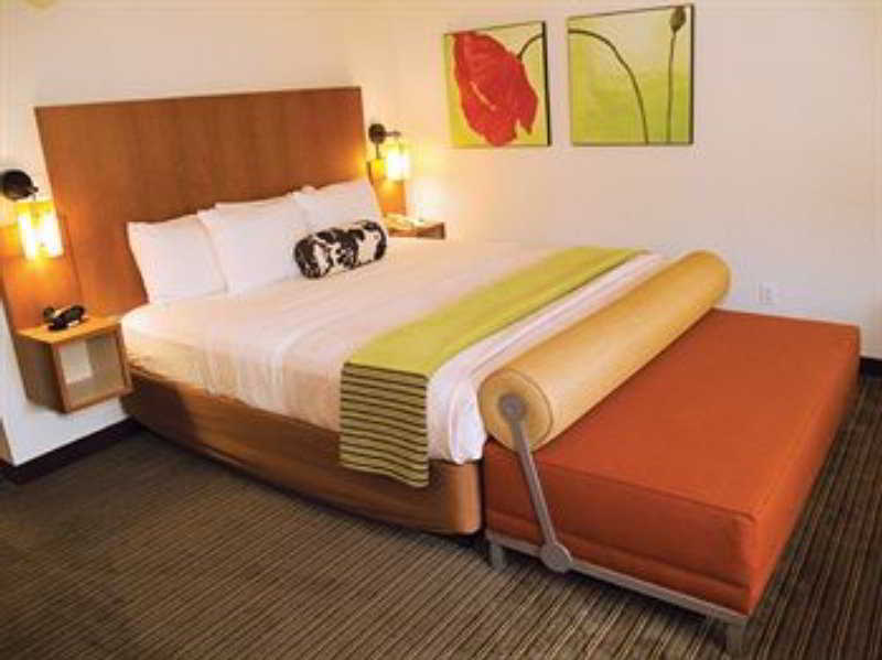 Hotel La Quinta By Wyndham Atlanta Perimeter Medical Sandy Springs Esterno foto