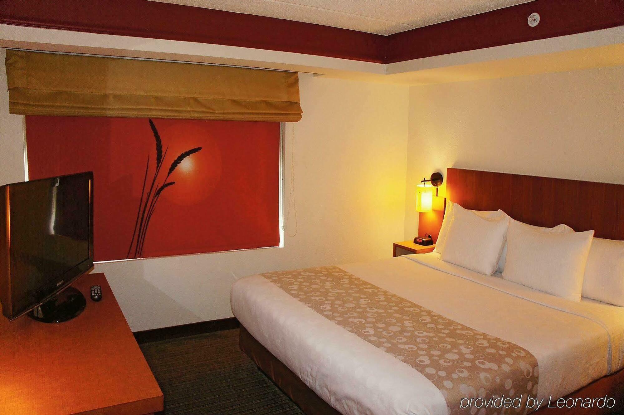 Hotel La Quinta By Wyndham Atlanta Perimeter Medical Sandy Springs Esterno foto