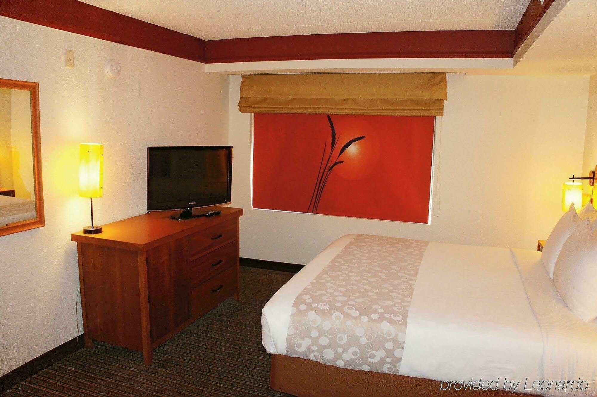 Hotel La Quinta By Wyndham Atlanta Perimeter Medical Sandy Springs Esterno foto